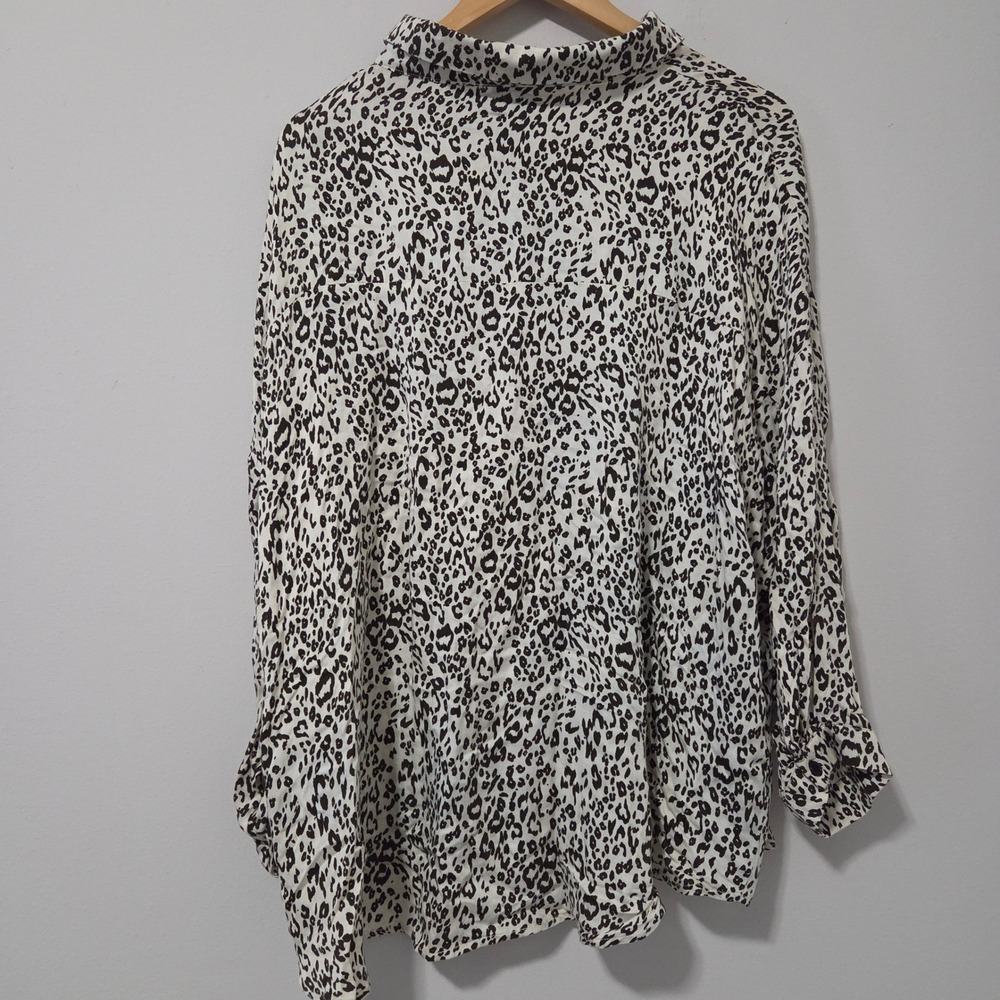 Knot Sisters Leopard Print Button Down Shirt Brown Cream Viscose Size L - Picture 5 of 5